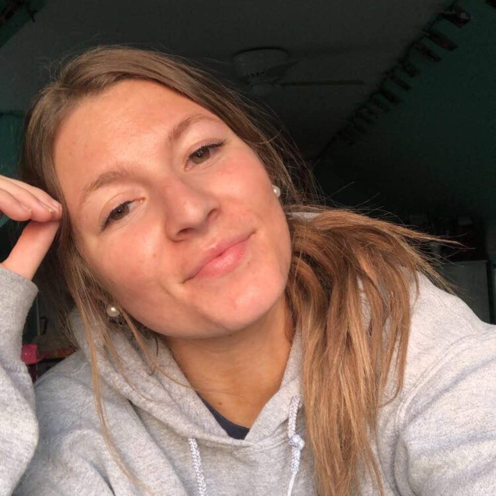 Meet your Posher, Rebecca